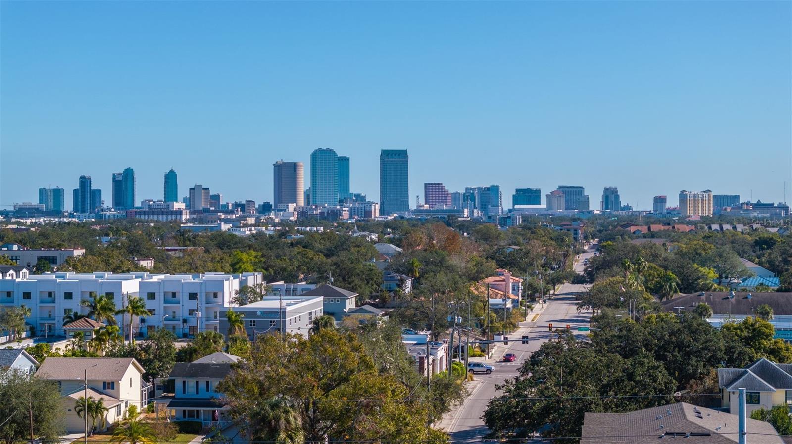 PALMA CEIA GARDENS CONDO - Residential Lease