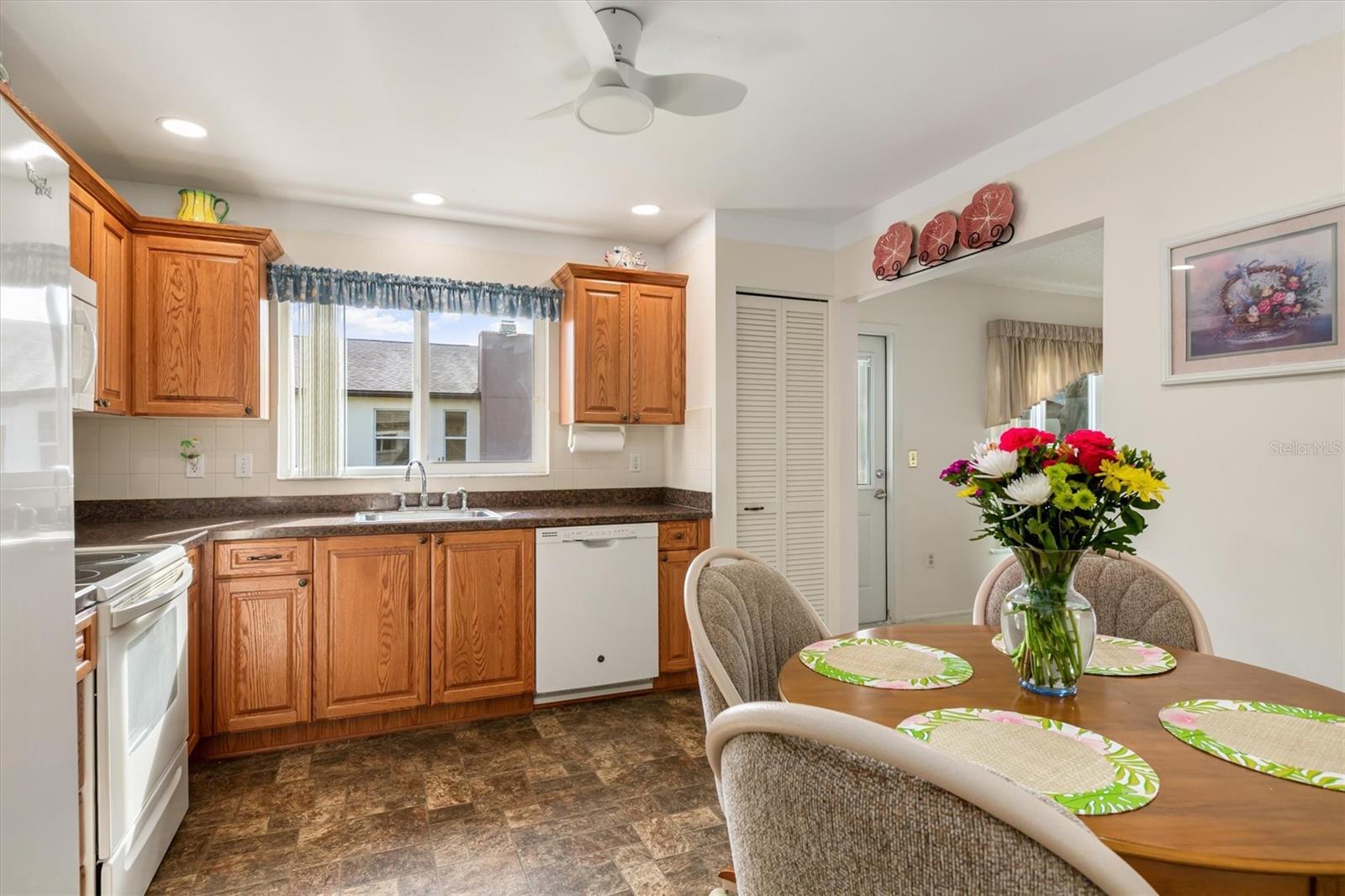 FOXWOOD - Residential