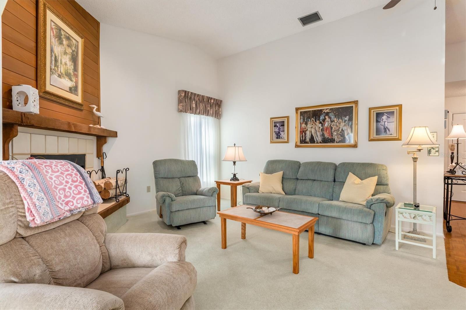 FOXWOOD - Residential