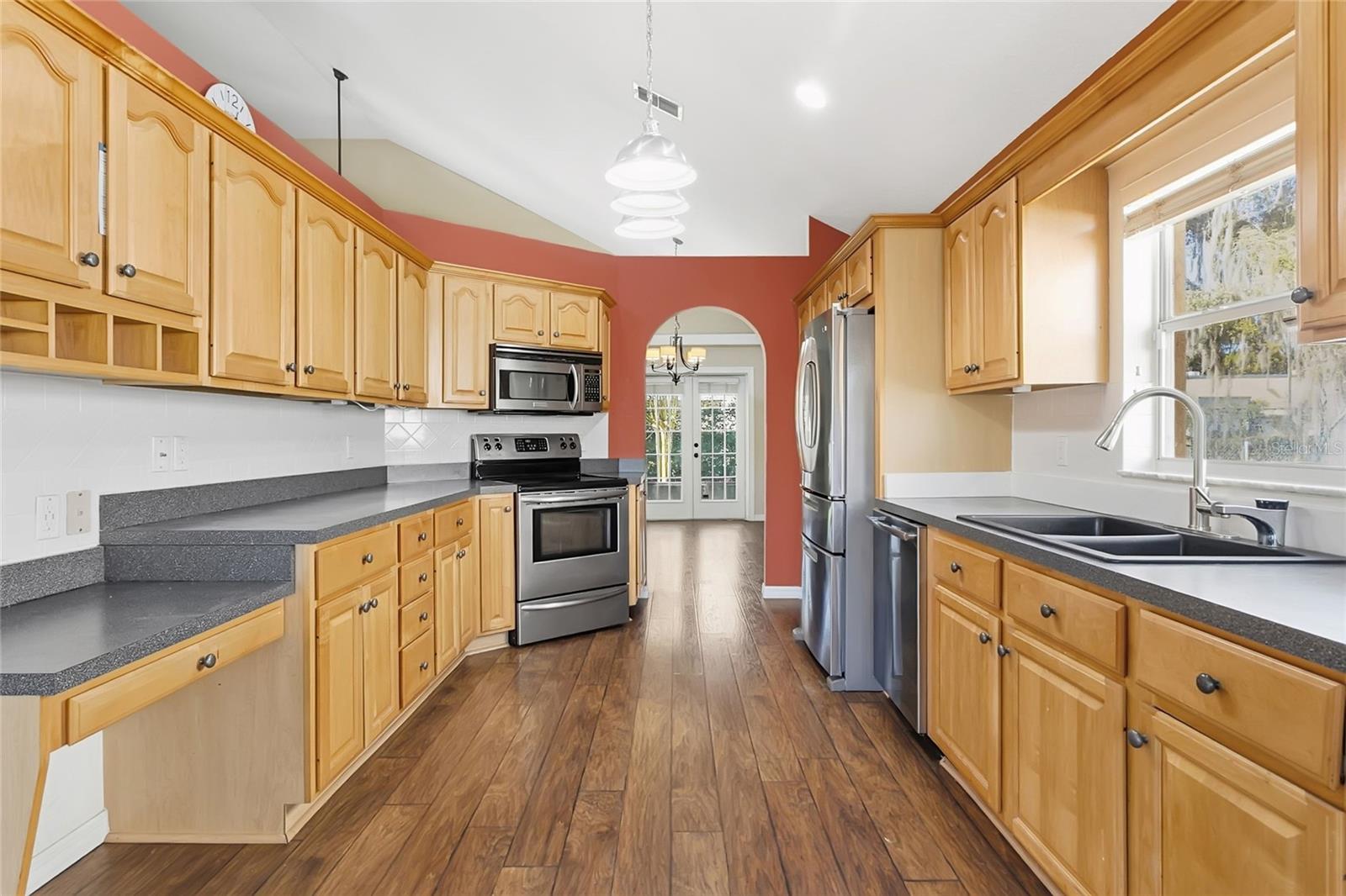 PEARL LAKE VILLAS REP - Residential