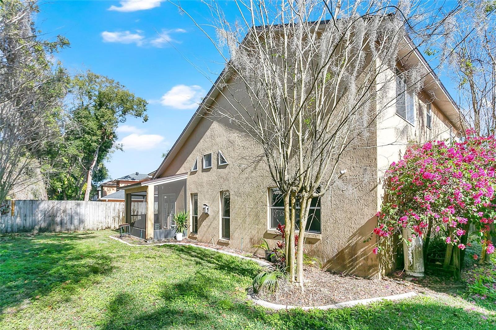 PEARL LAKE VILLAS REP - Residential