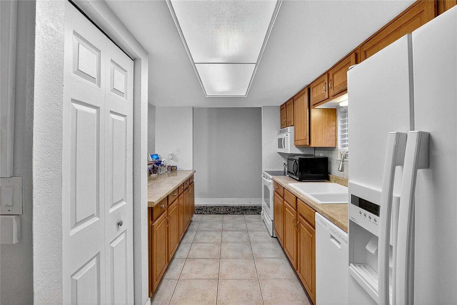 MEADOWOOD CONDO VILLAGE - Residential