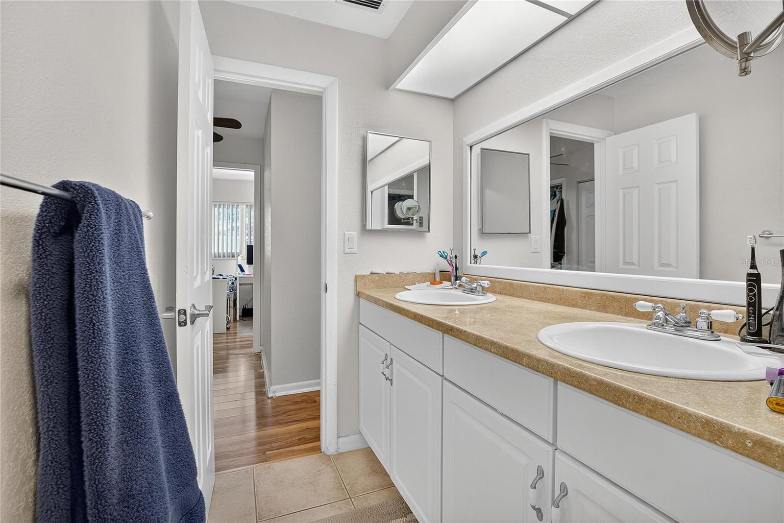 MEADOWOOD CONDO VILLAGE - Residential