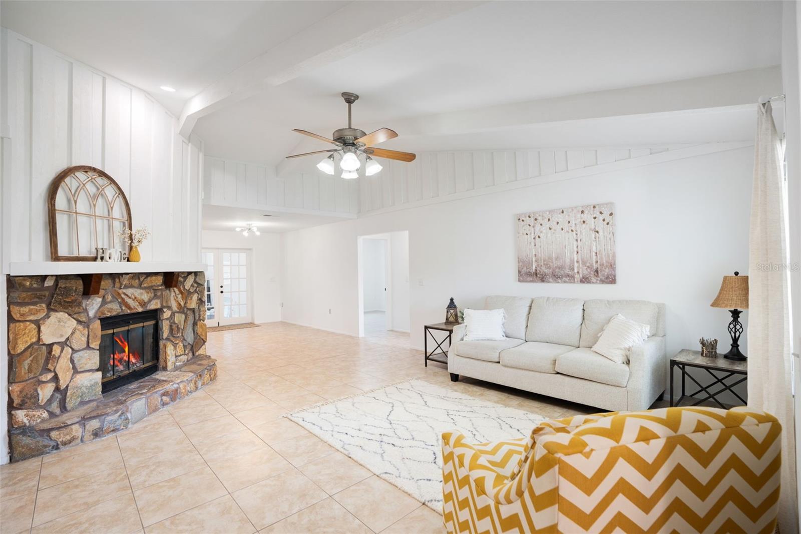 4175 ARROW LANE