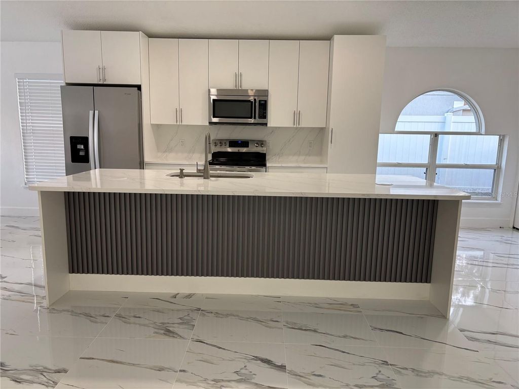 Photo of 2403 Queenswood Circle, Kissimmee, FL 34743 (MLS # O6365773)