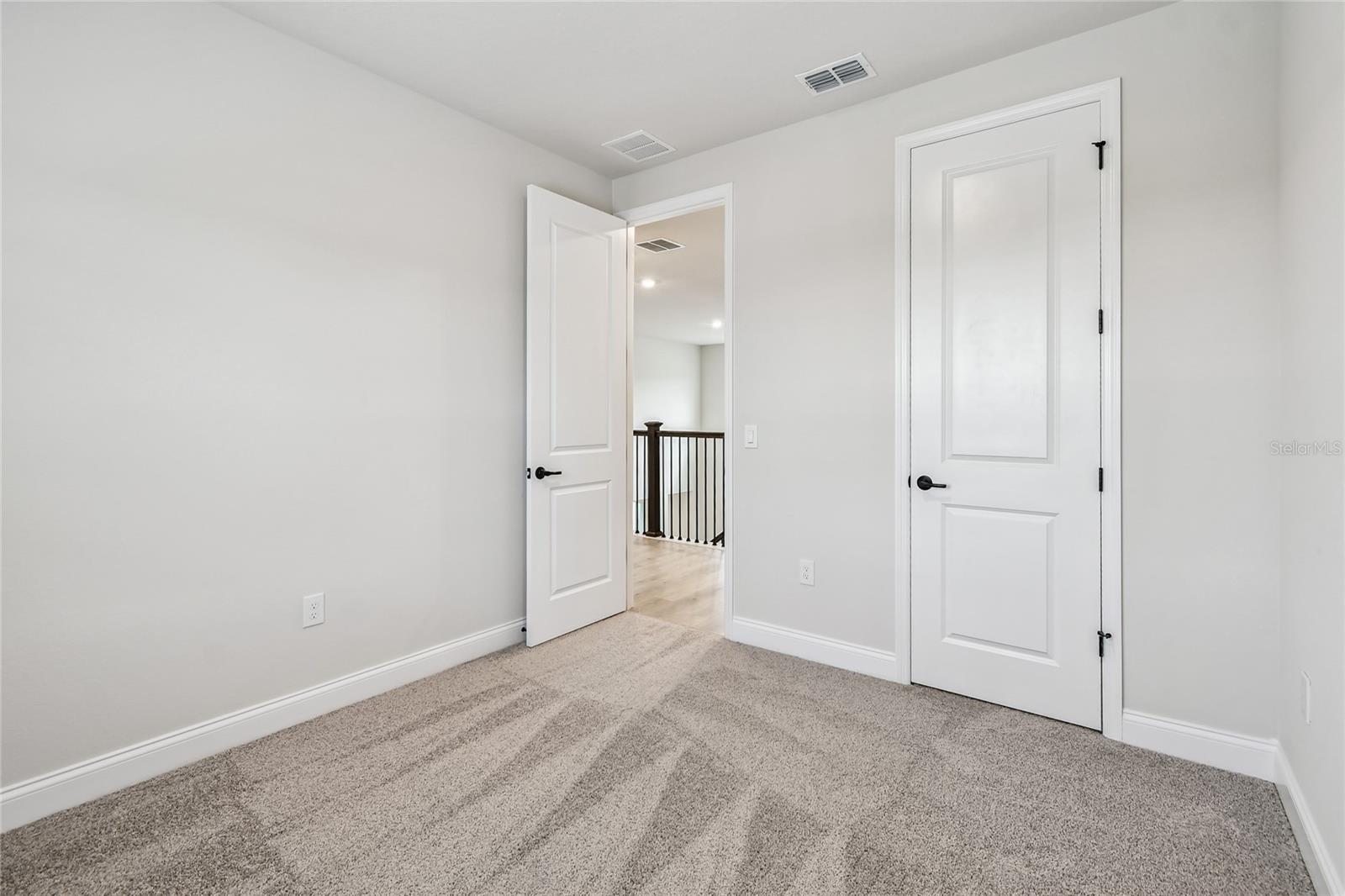 JOHN'S LAKE LANDING - Residential