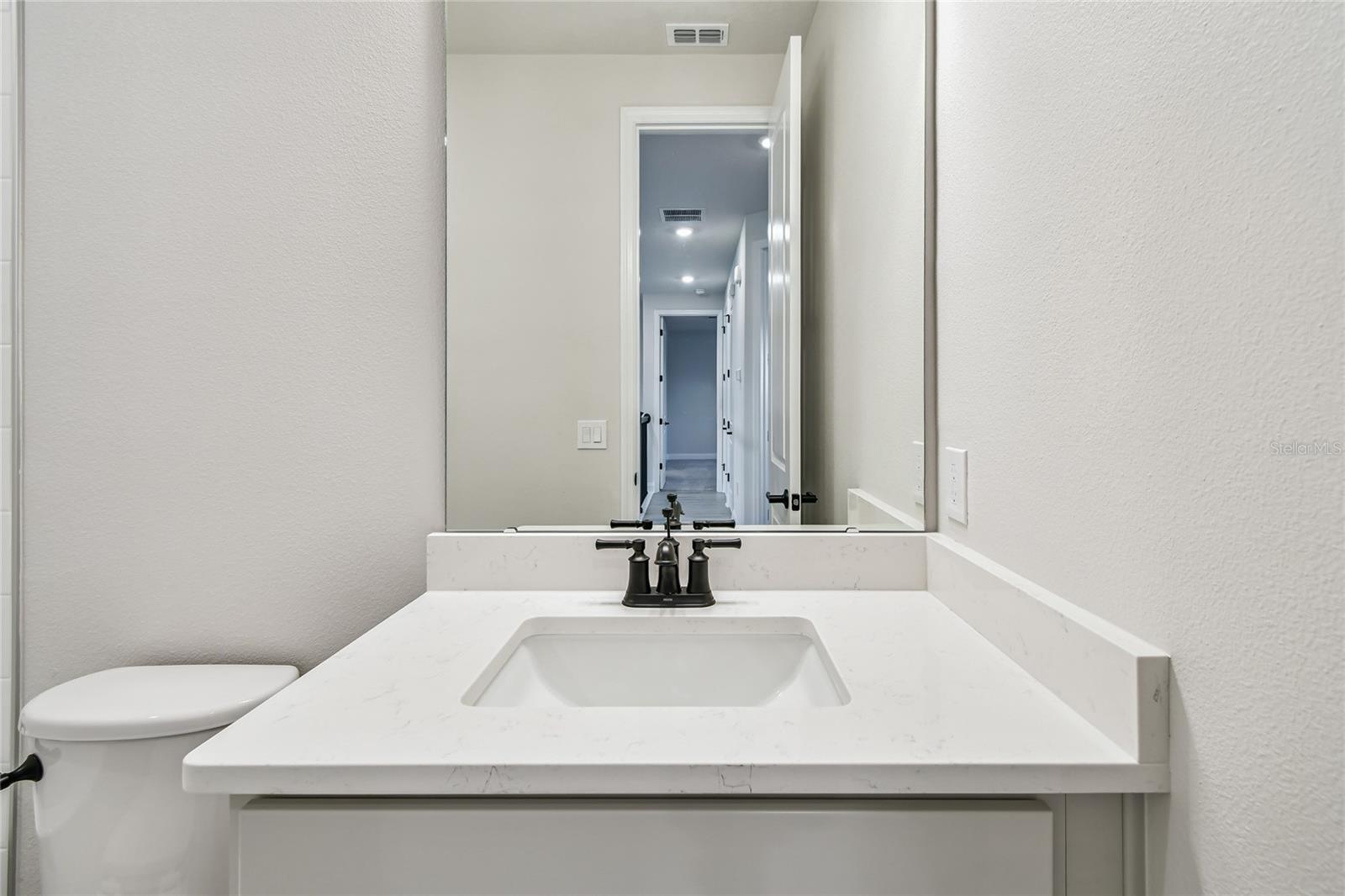 JOHN'S LAKE LANDING - Residential