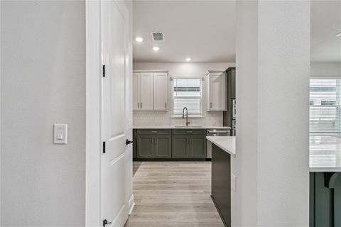 Tiny photo for 17024 Cercis Loop, Clermont, FL 34711 (MLS # TB8451139)