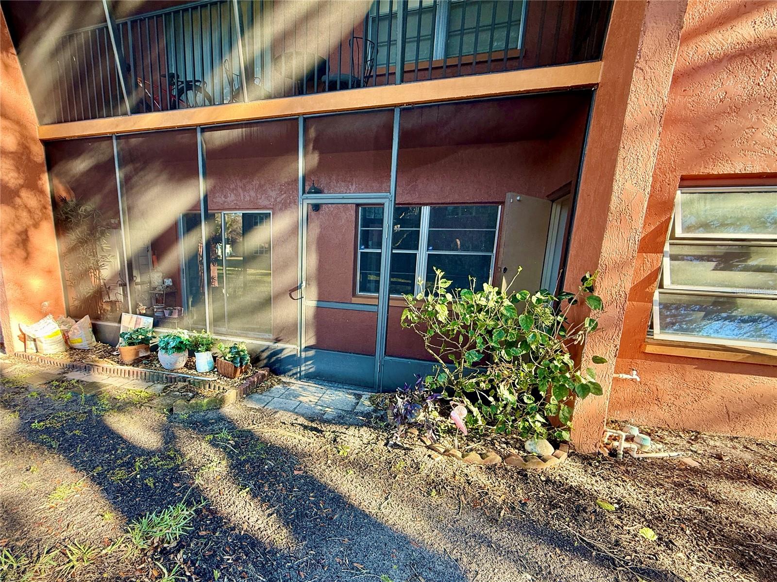 COVE SPGS CONDO - Residential