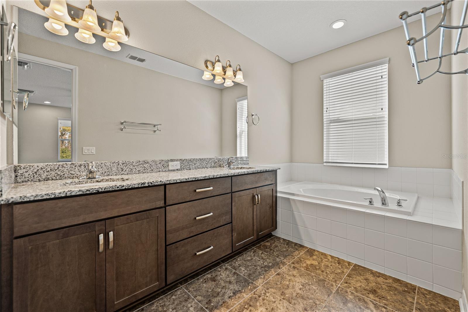 MORSANI - Residential