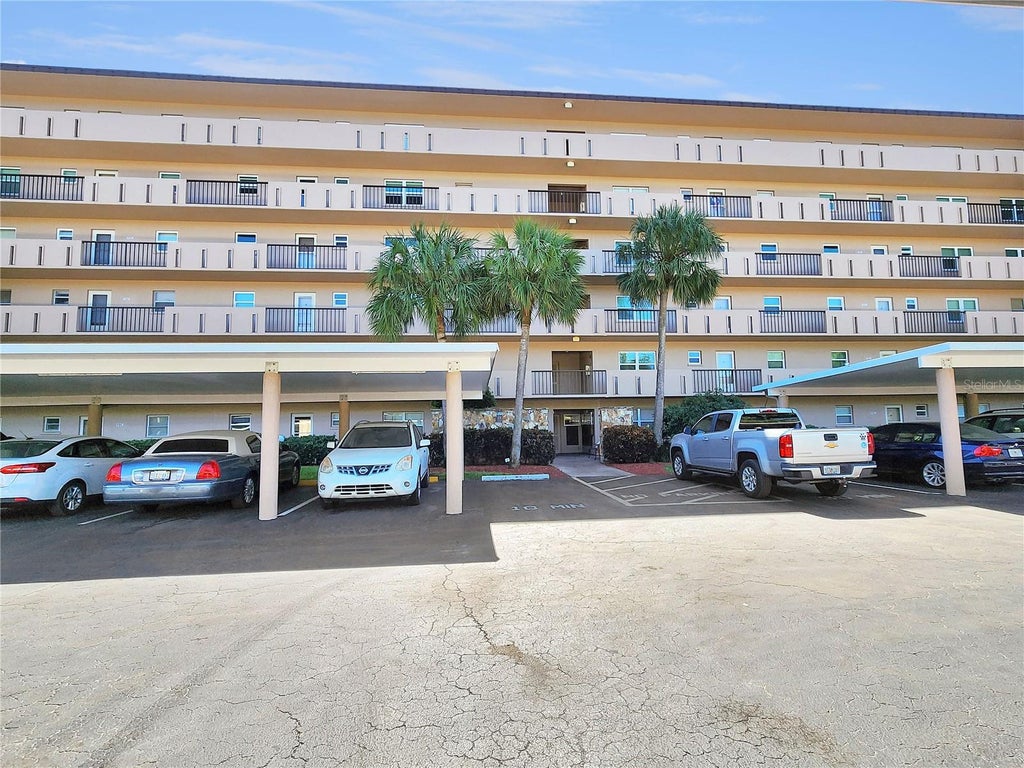 Photo of 3620 Ironwood Circle #404O, Bradenton, FL 34209 (MLS # A4710467)