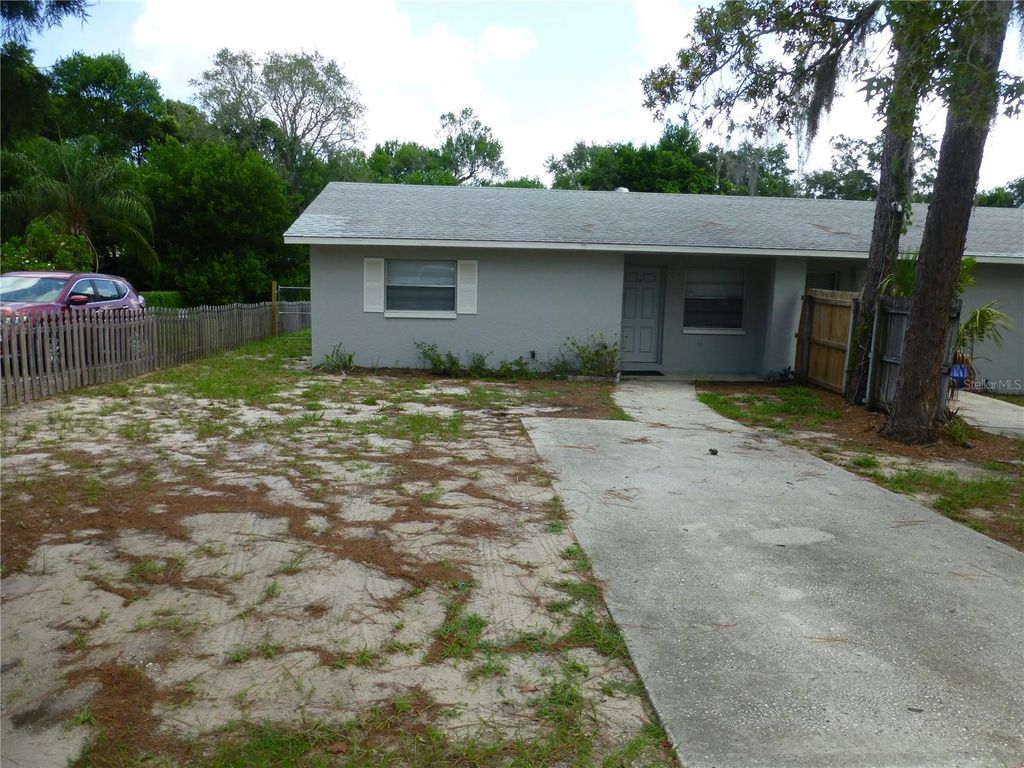 Photo of 197 Highland Road #B, Tarpon Springs, FL 34689 (MLS # TB8486705)