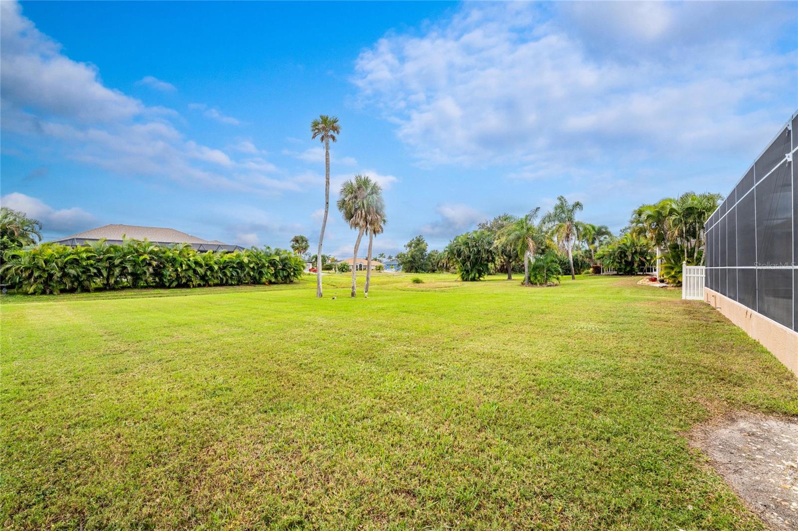 ROTONDA WEST WHITE MARSH - Residential