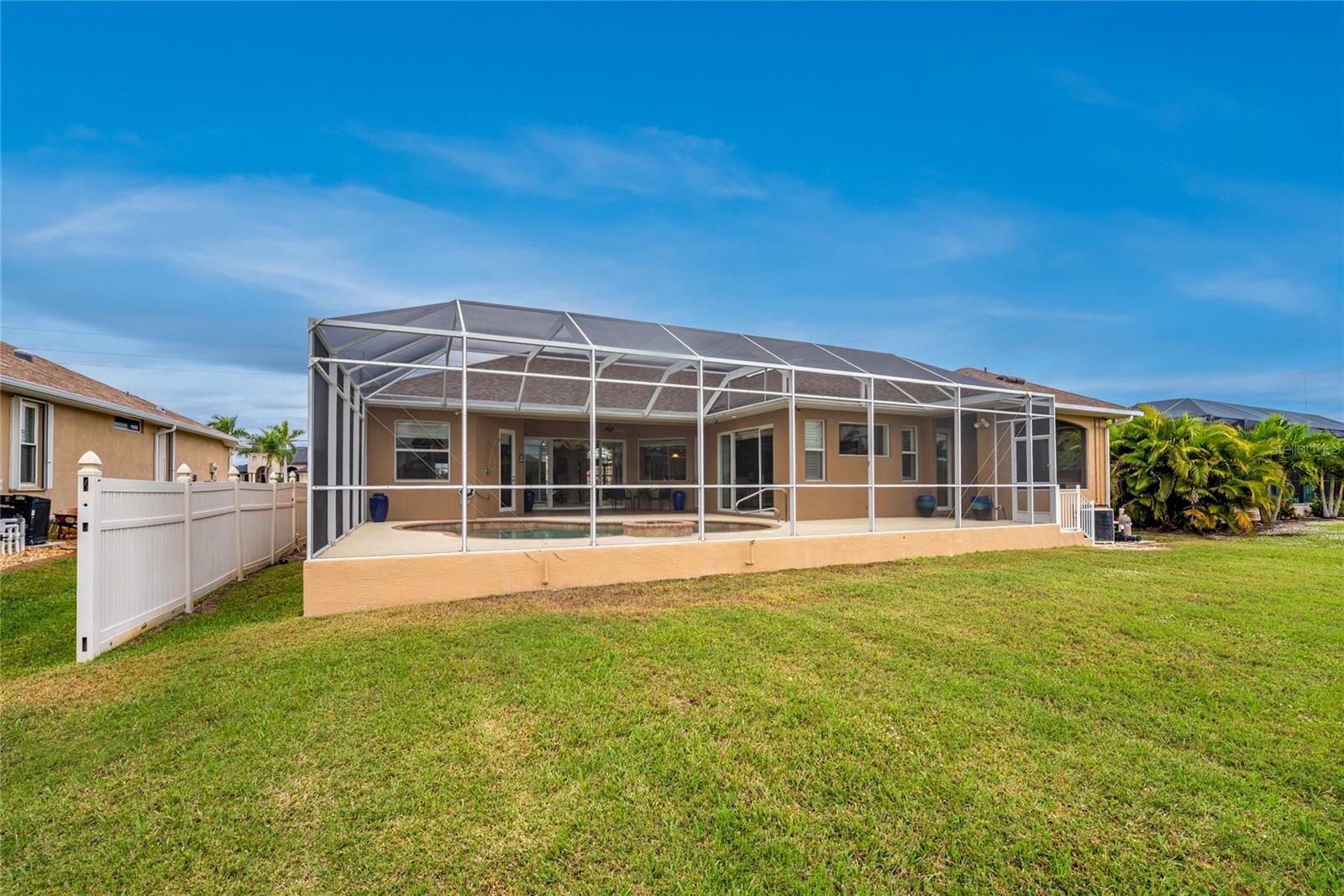 ROTONDA WEST WHITE MARSH - Residential