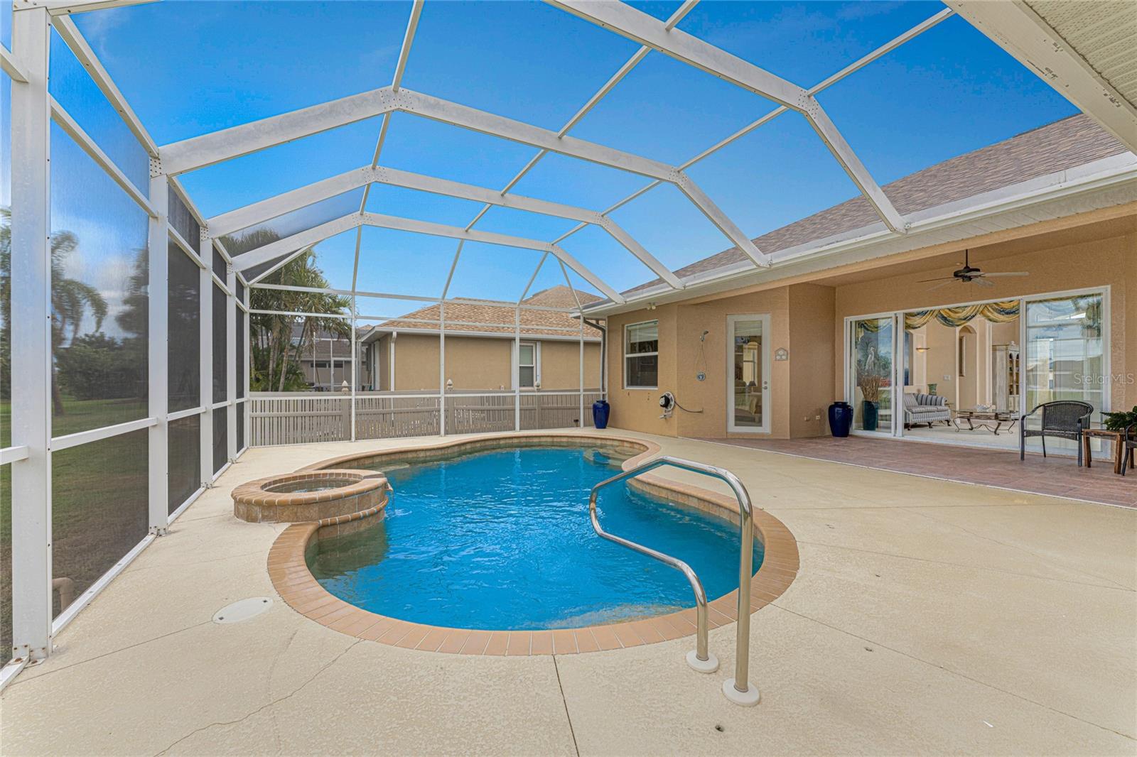 ROTONDA WEST WHITE MARSH - Residential