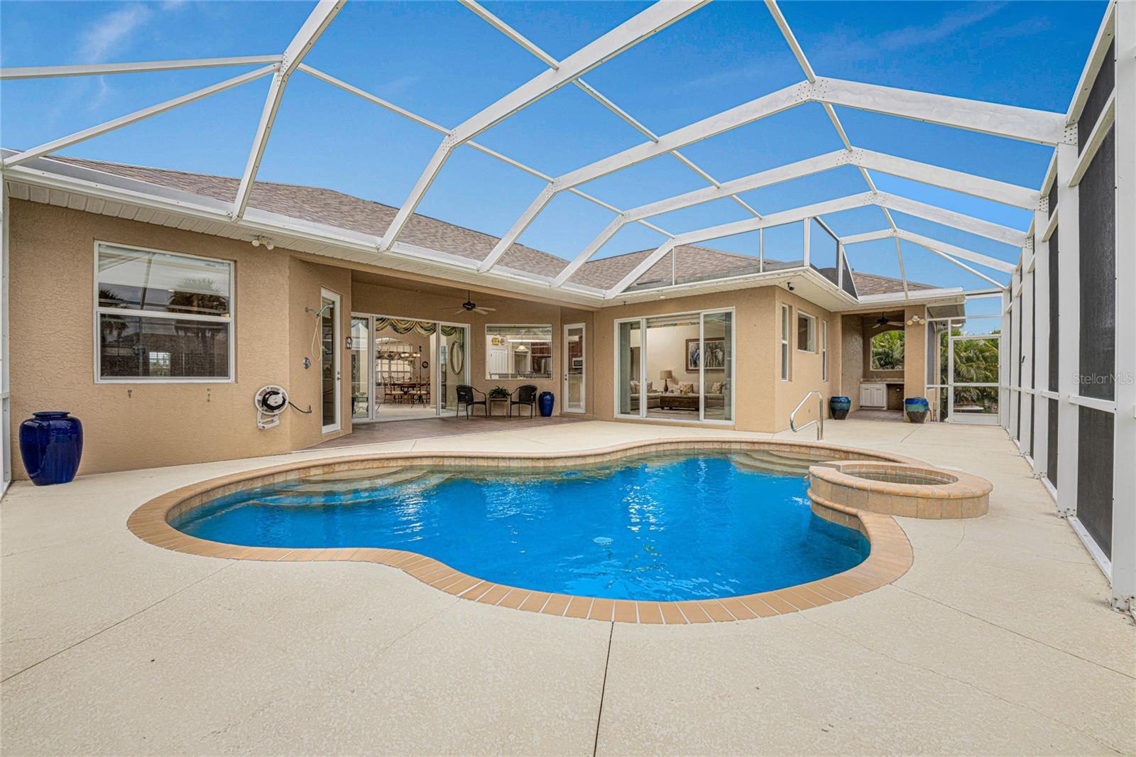 ROTONDA WEST WHITE MARSH - Residential