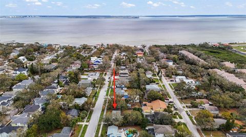 A home in TAMPA