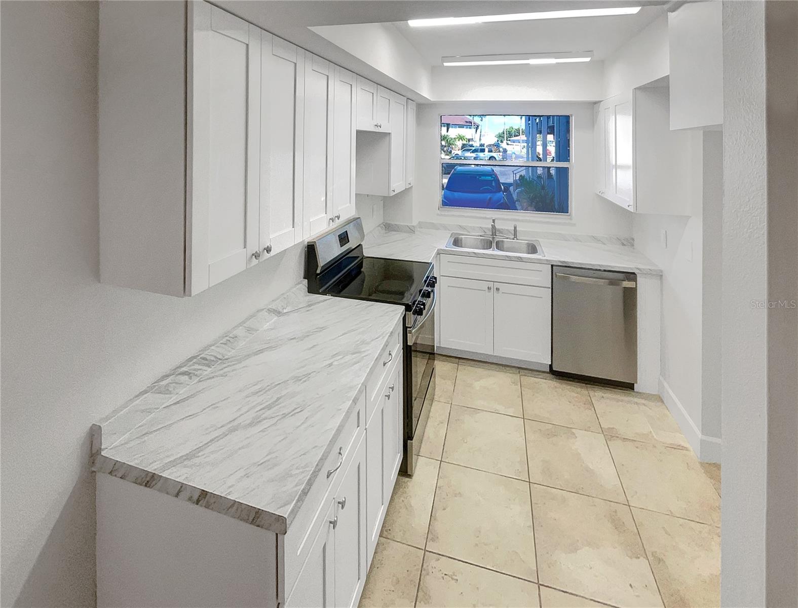 ANCHOR POINT A CONDO - Residential