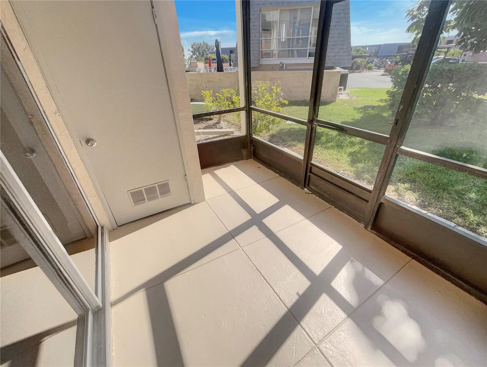 ANCHOR POINT A CONDO - Residential