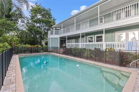 A home in PALM HARBOR