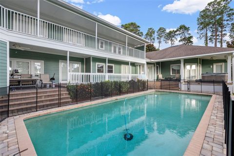 A home in PALM HARBOR