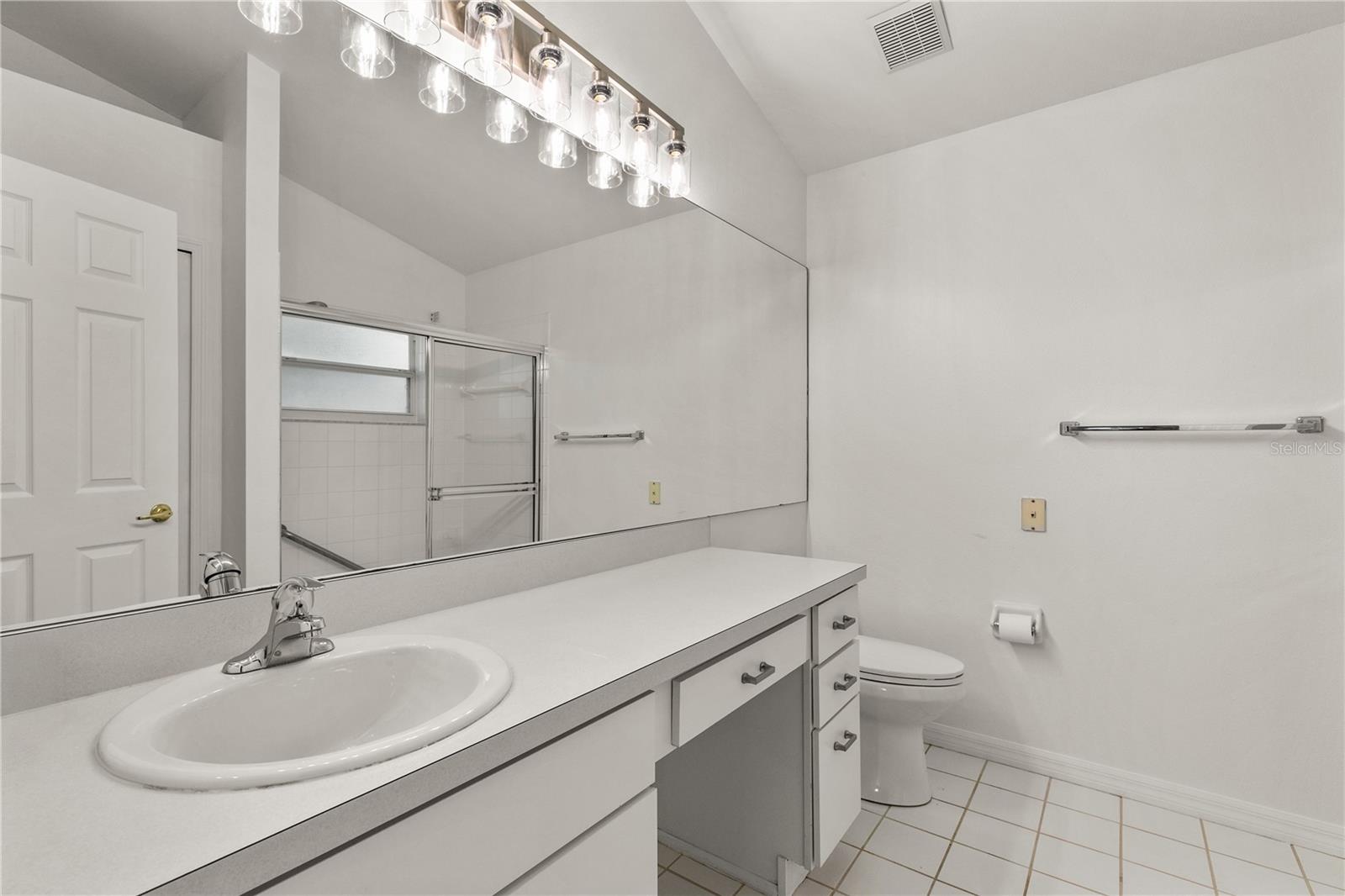 MANCHESTER AT KINGS RIDGE PH I - Residential