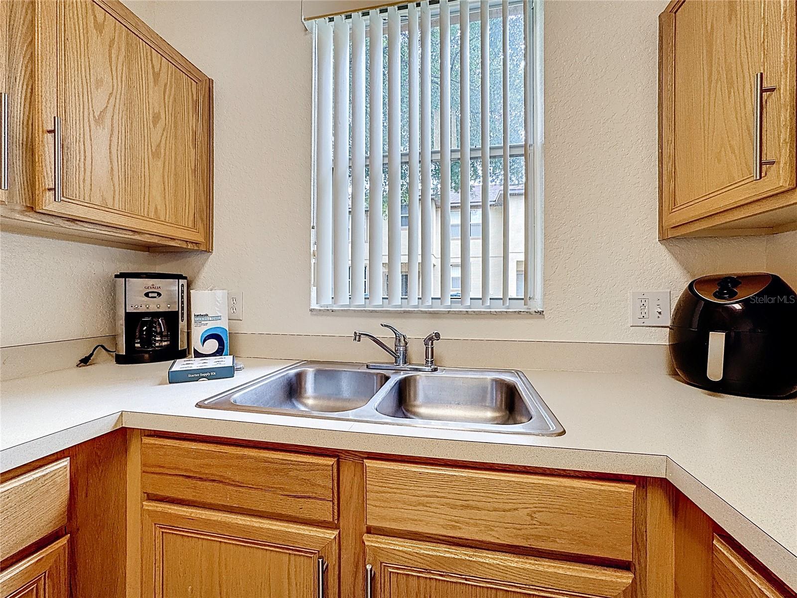 REGAL PALMS AT HIGHLAND RESERVE - Residential