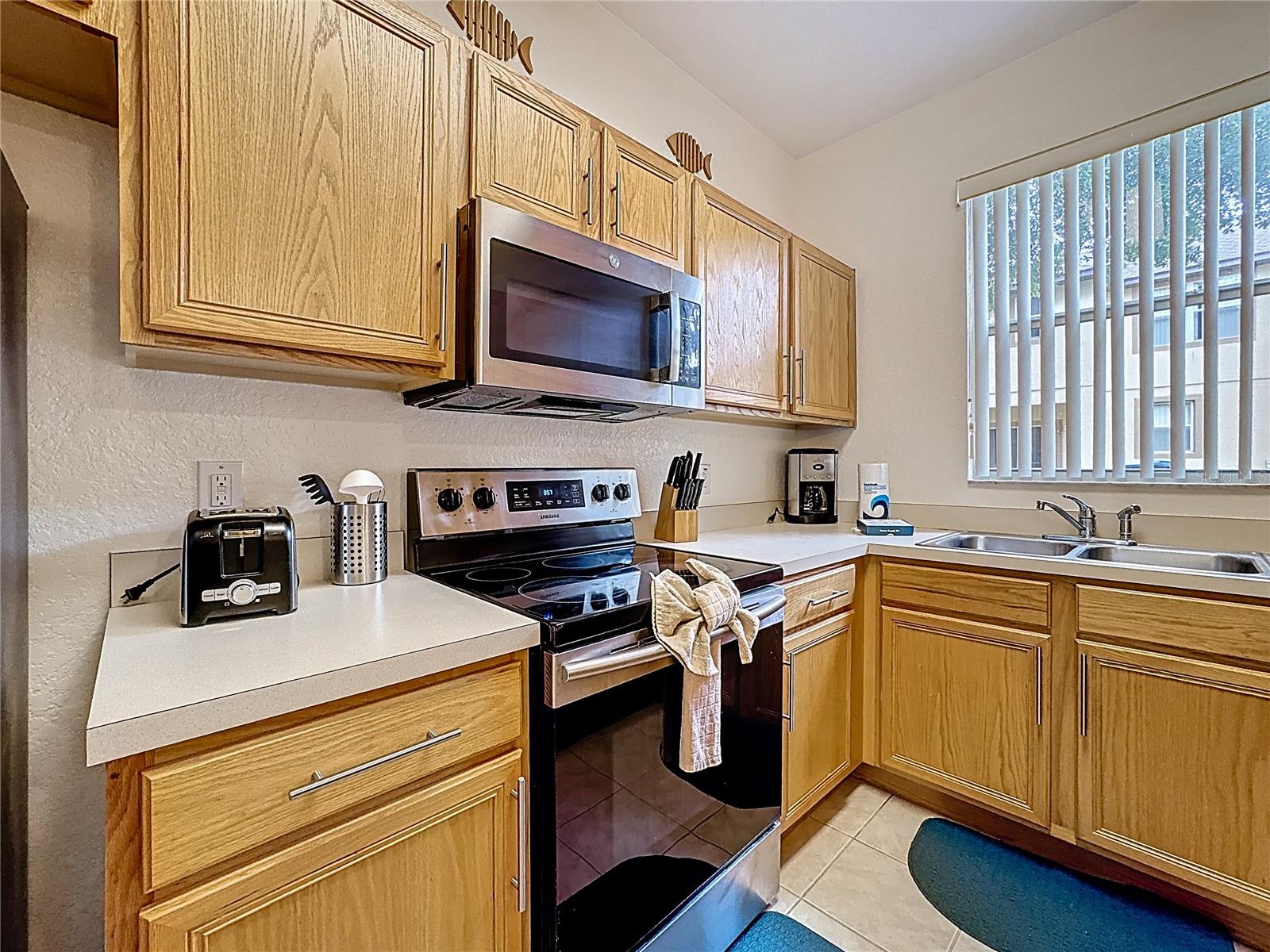 REGAL PALMS AT HIGHLAND RESERVE - Residential