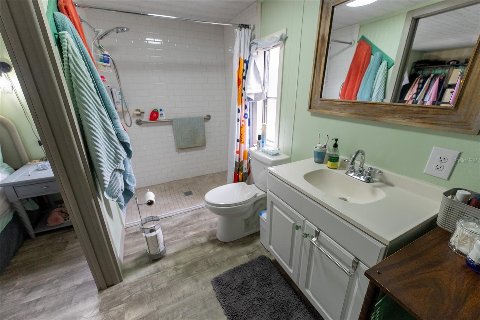 PETES POINT - Residential