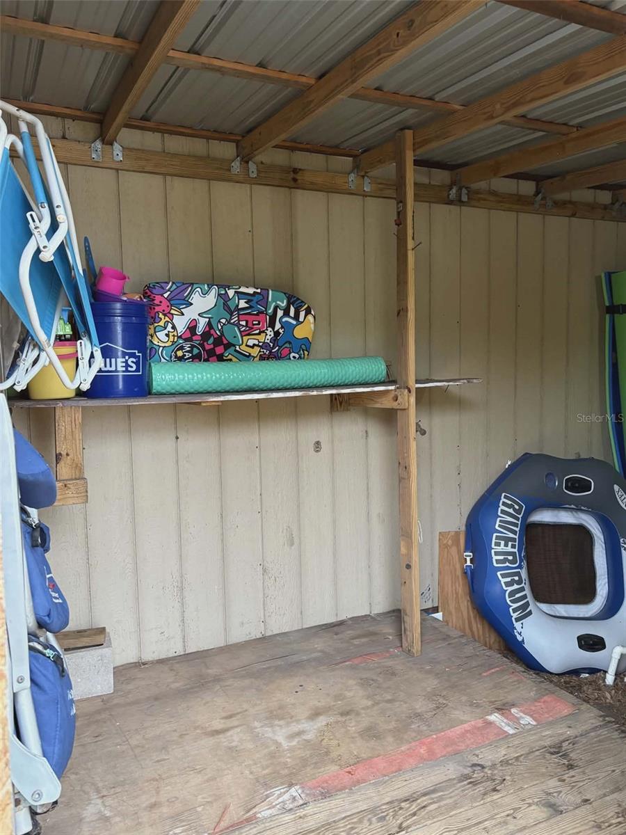 PETES POINT - Residential