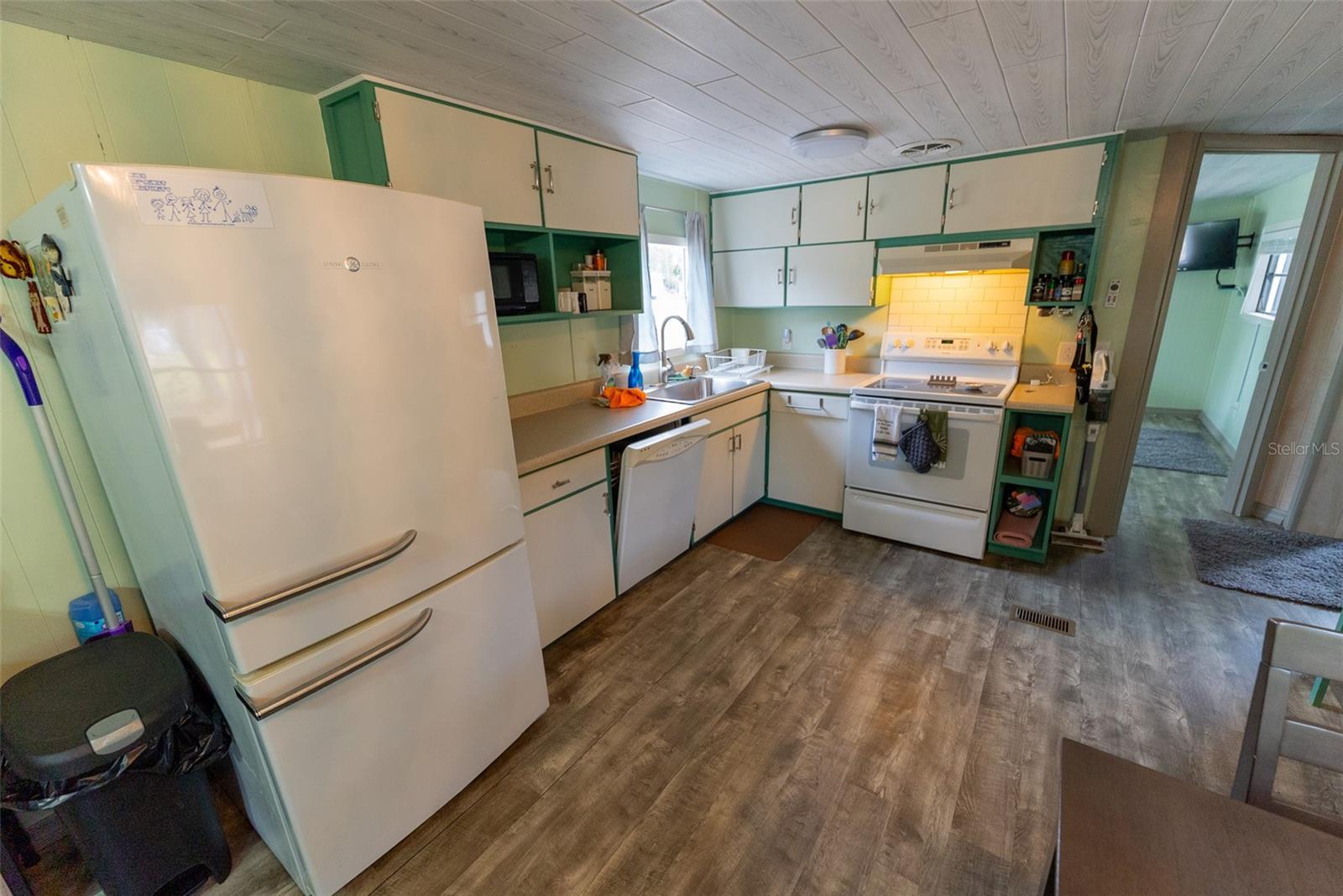 PETES POINT - Residential