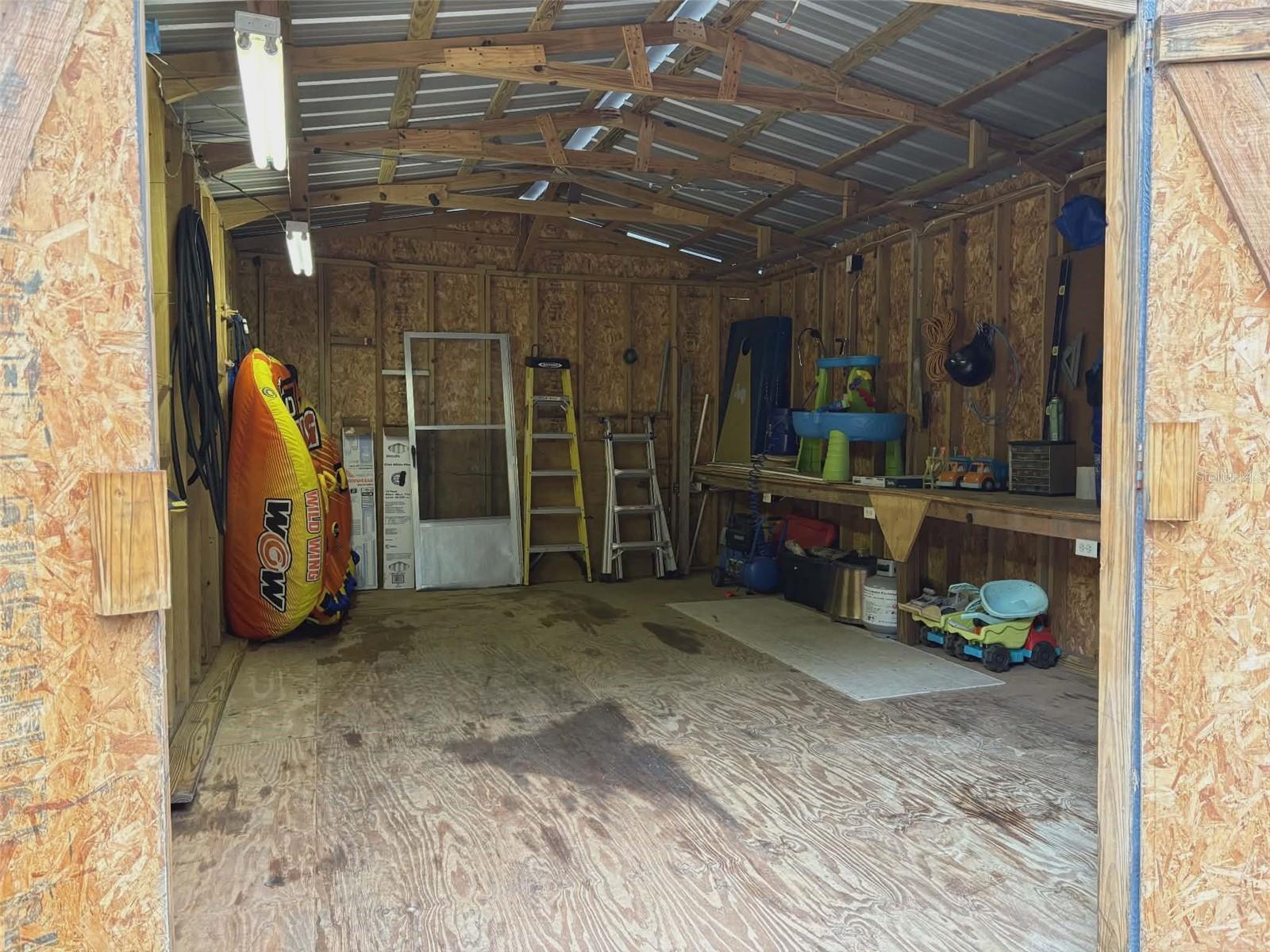 PETES POINT - Residential