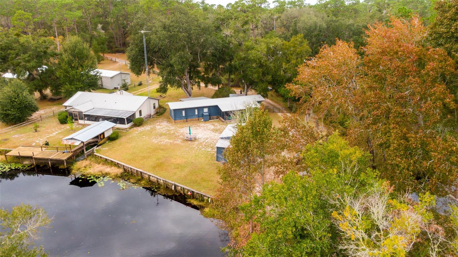 PETES POINT - Residential