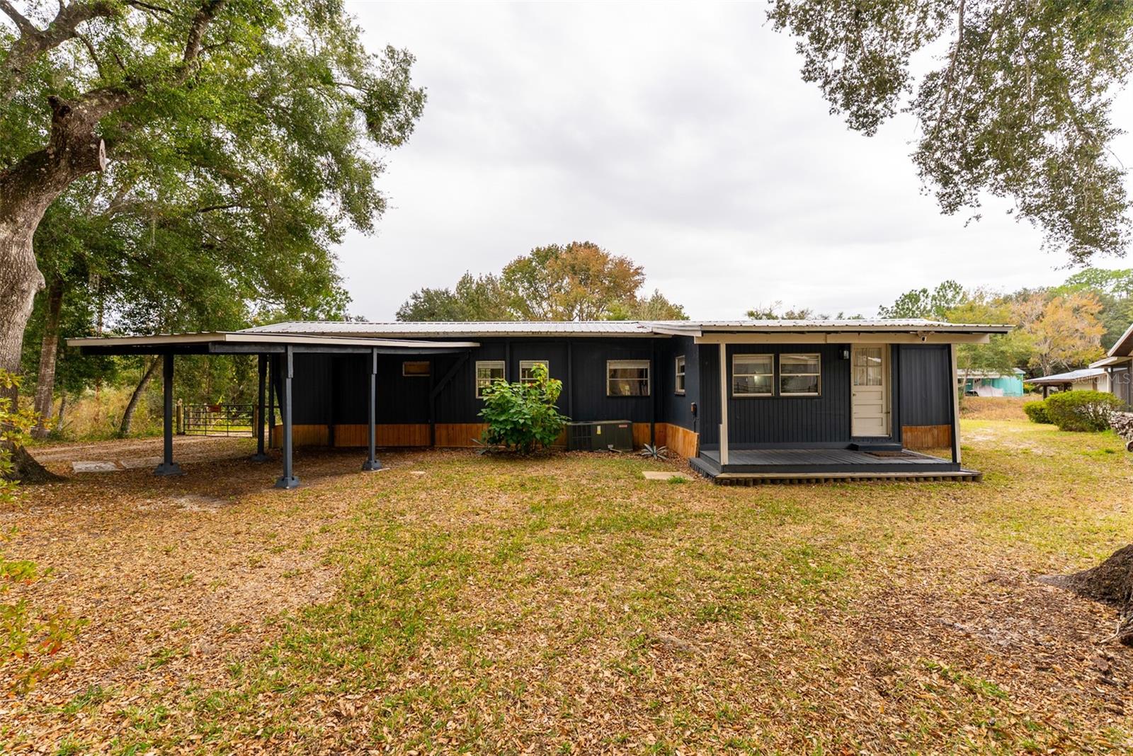 PETES POINT - Residential