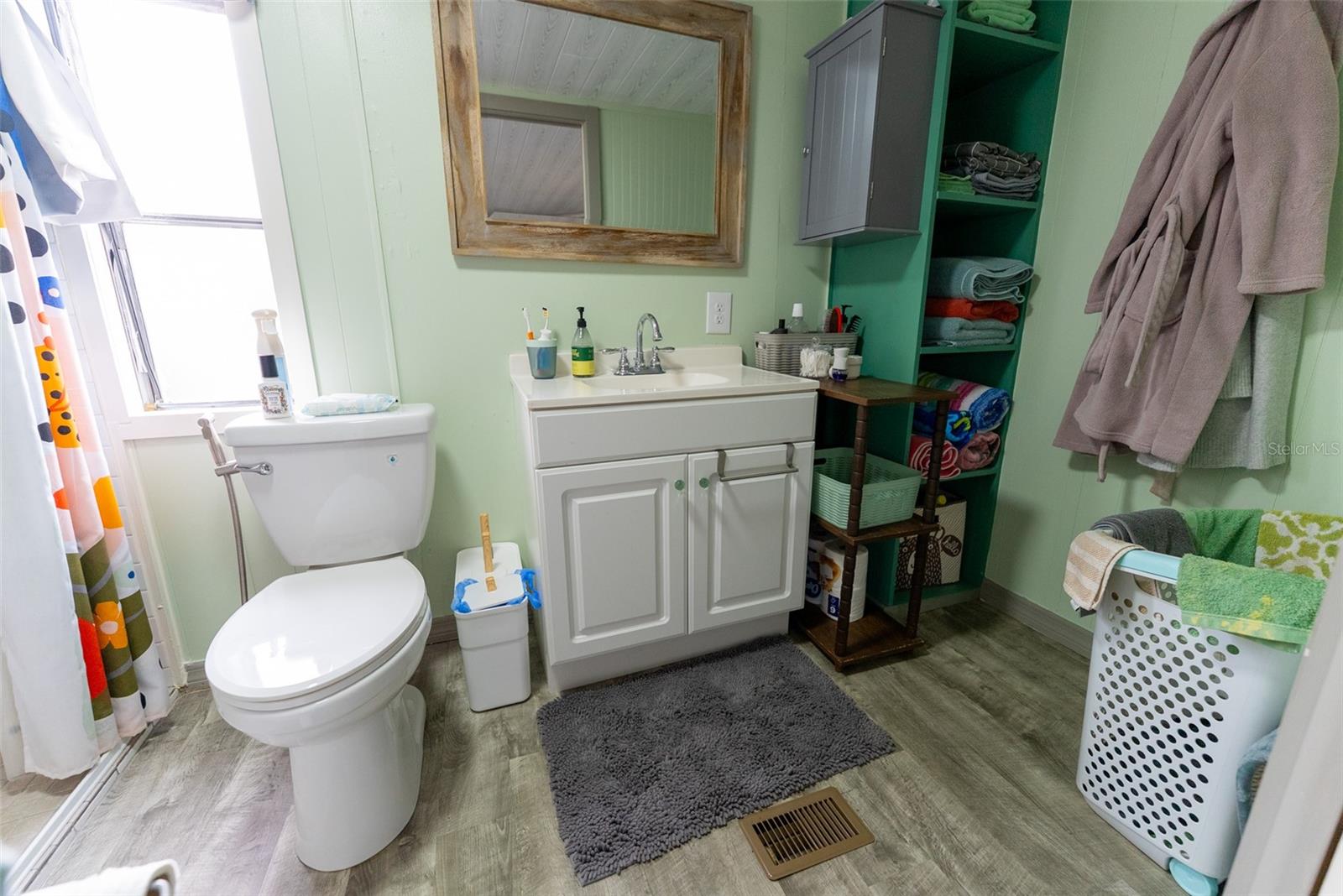 PETES POINT - Residential