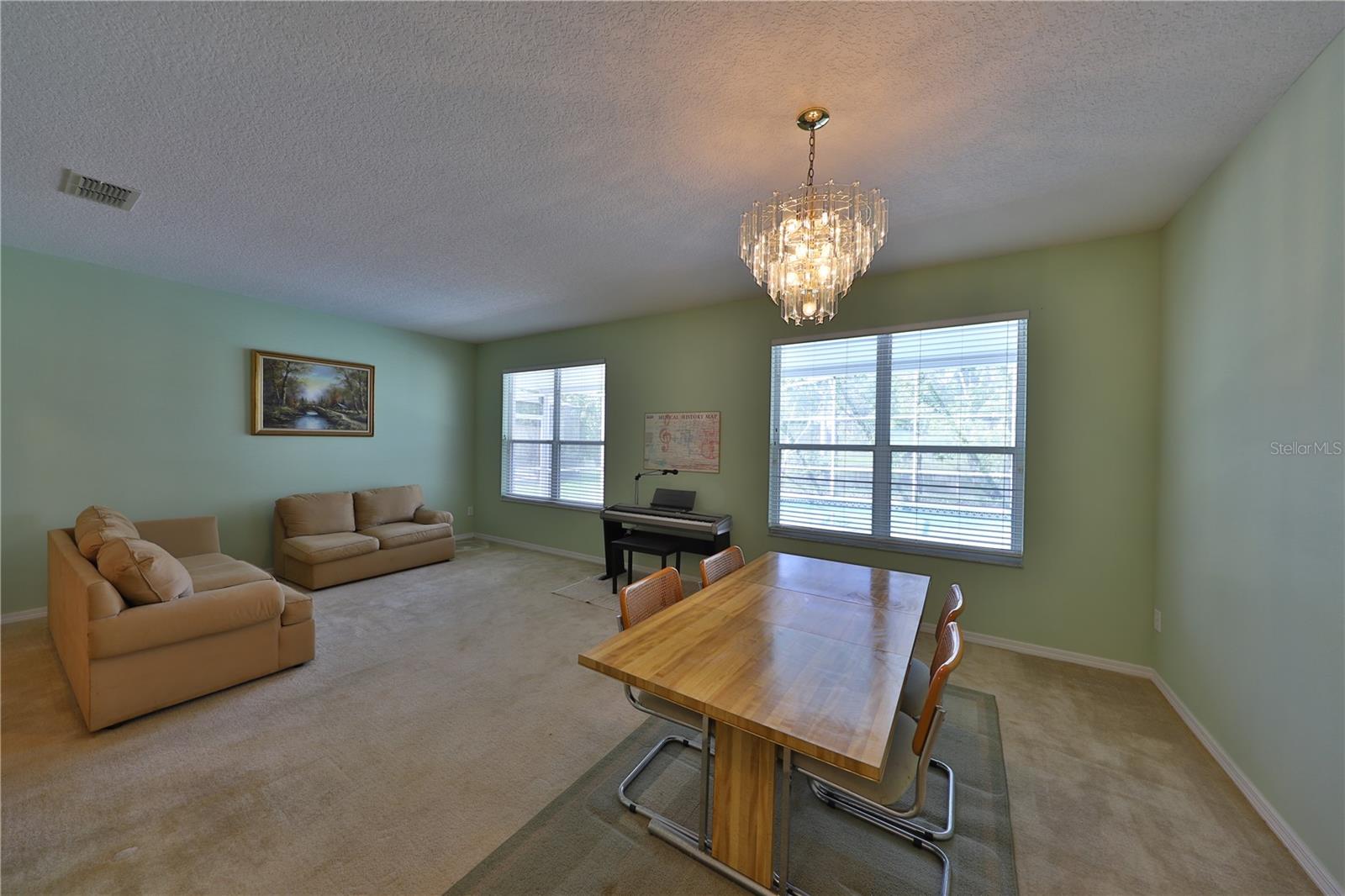 363 TWELVE OAKS DRIVE