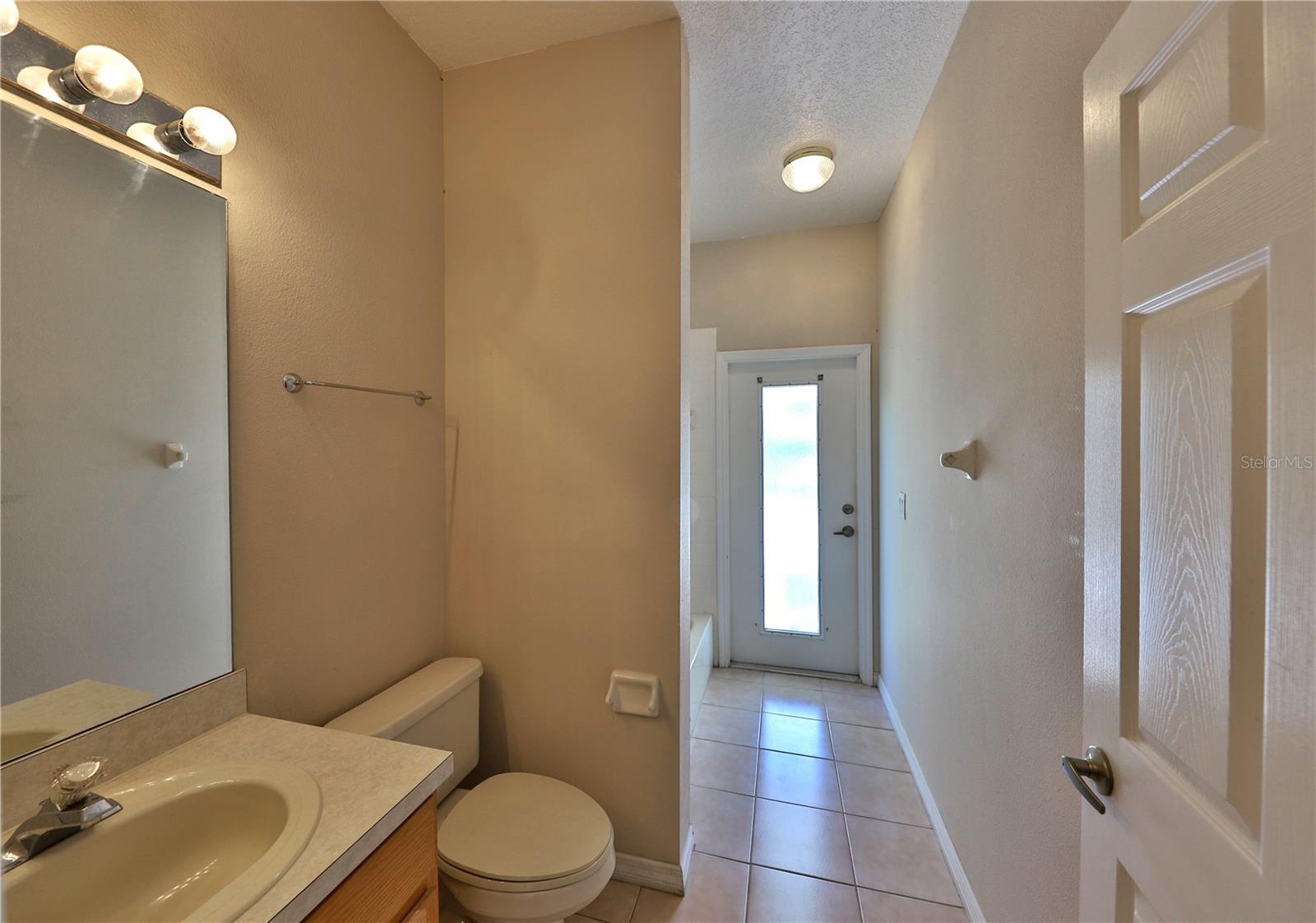 WINDING HOLLOW - Residential