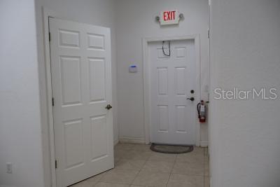 PORT CHARLOTTE SEC 095 - Commercial Lease