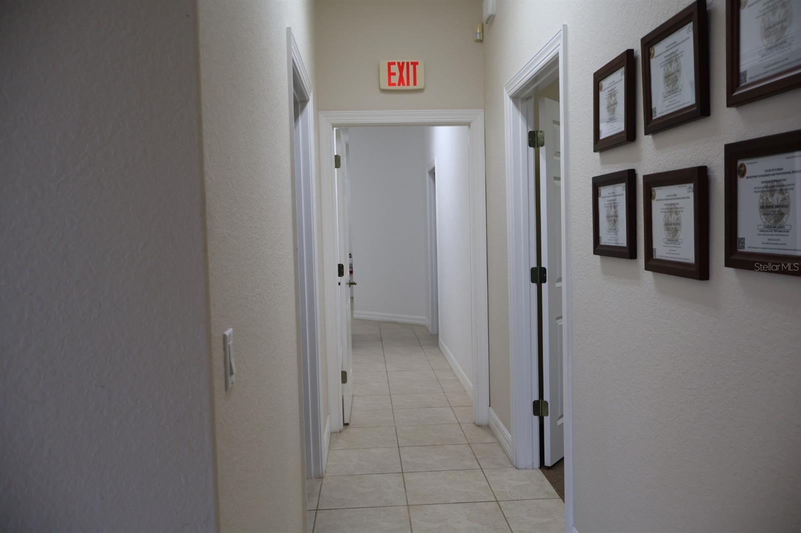 PORT CHARLOTTE SEC 095 - Commercial Lease