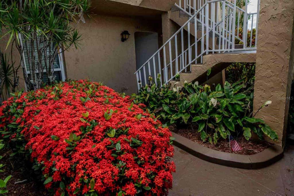 Photo of 225 Country Club Drive #D142, Largo, FL 33771 (MLS # TB8525826)