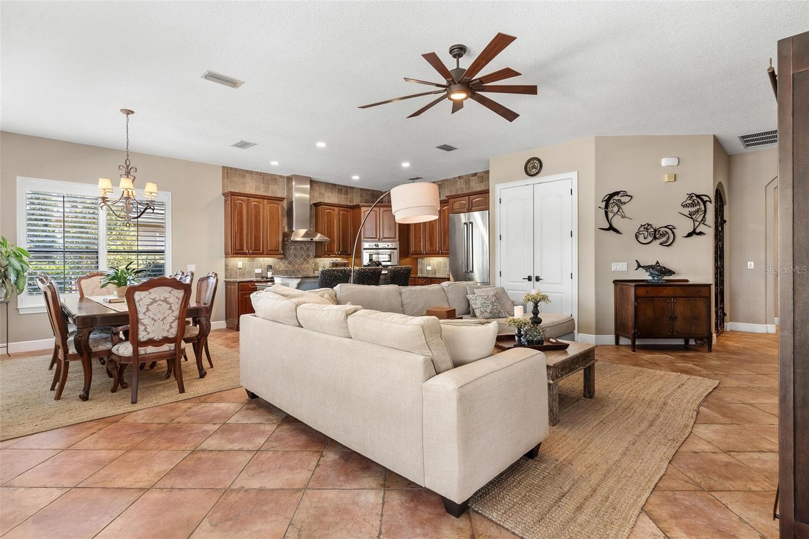 MOUNT DORA LOCH LEVEN PH 05 - Residential