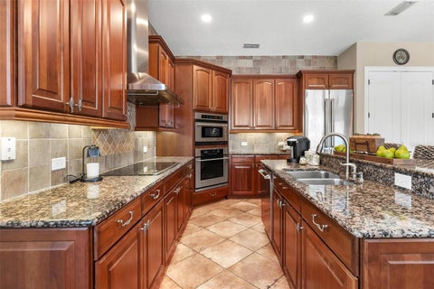 Tiny photo for 3001 Isola Bella Boulevard, Mount Dora, FL 32757 (MLS # G5110322)