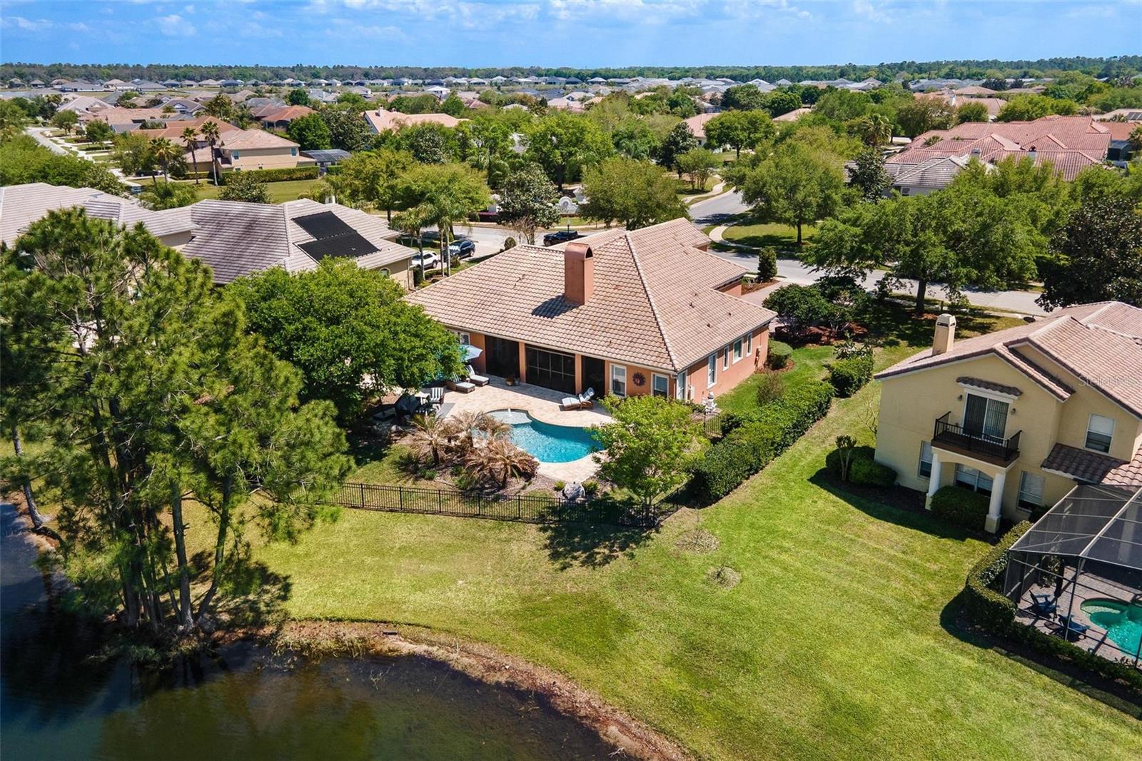 MOUNT DORA LOCH LEVEN PH 05 - Residential