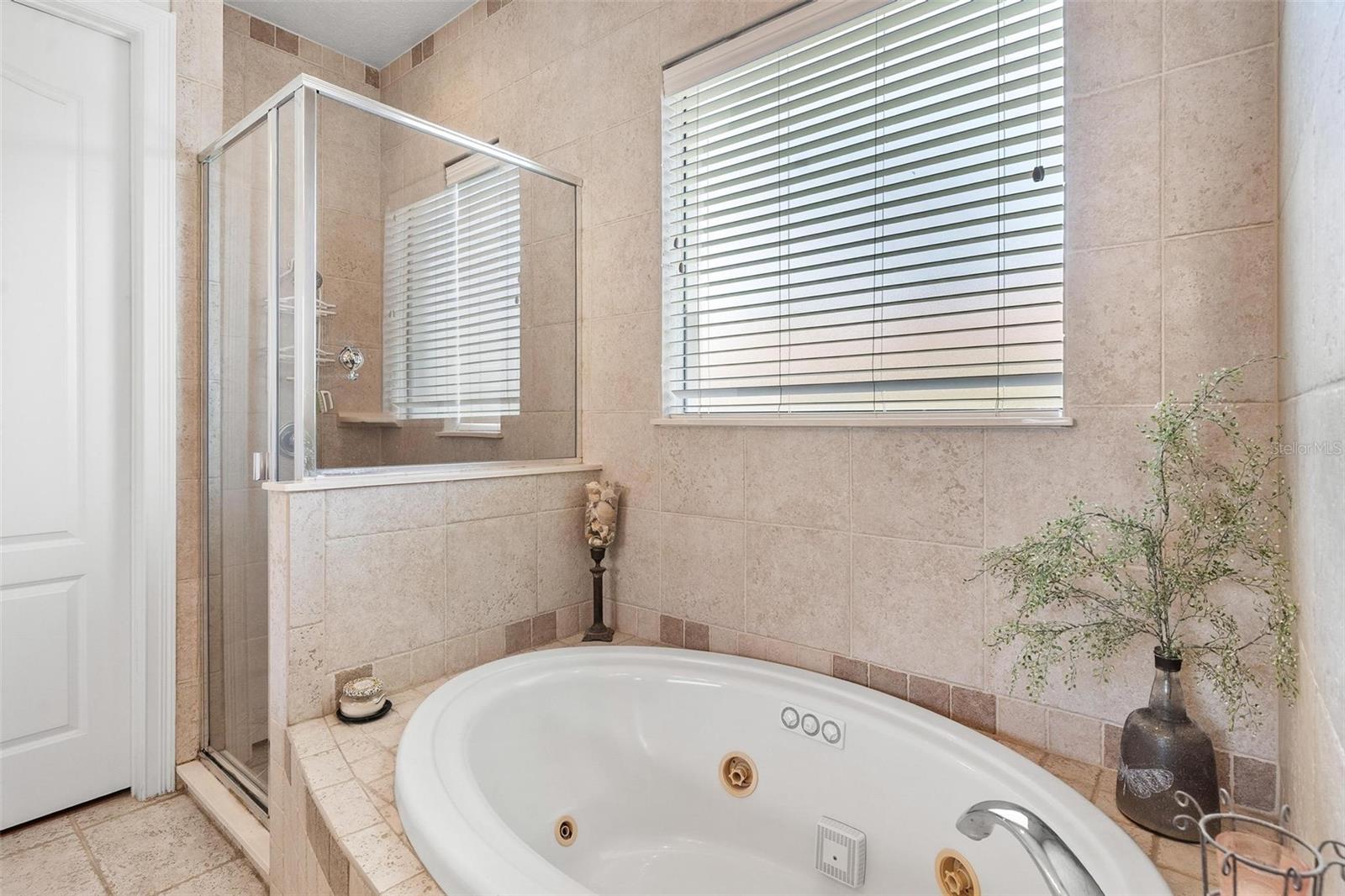 MOUNT DORA LOCH LEVEN PH 05 - Residential