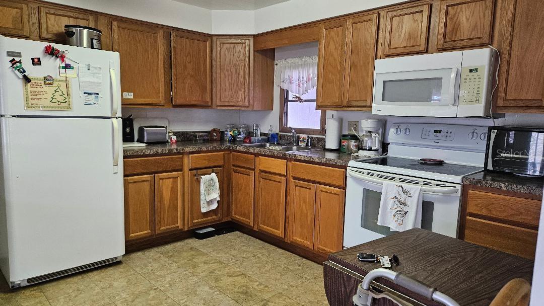 MAJESTIC PARK HOMES INC UNREC - Residential