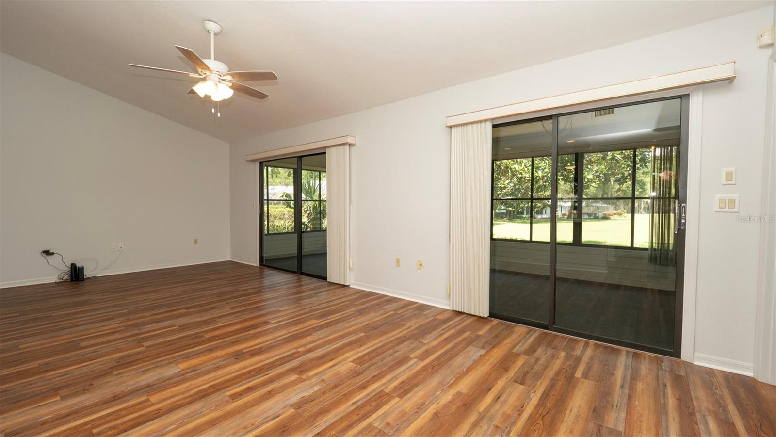 MEADOWVIEW - Residential