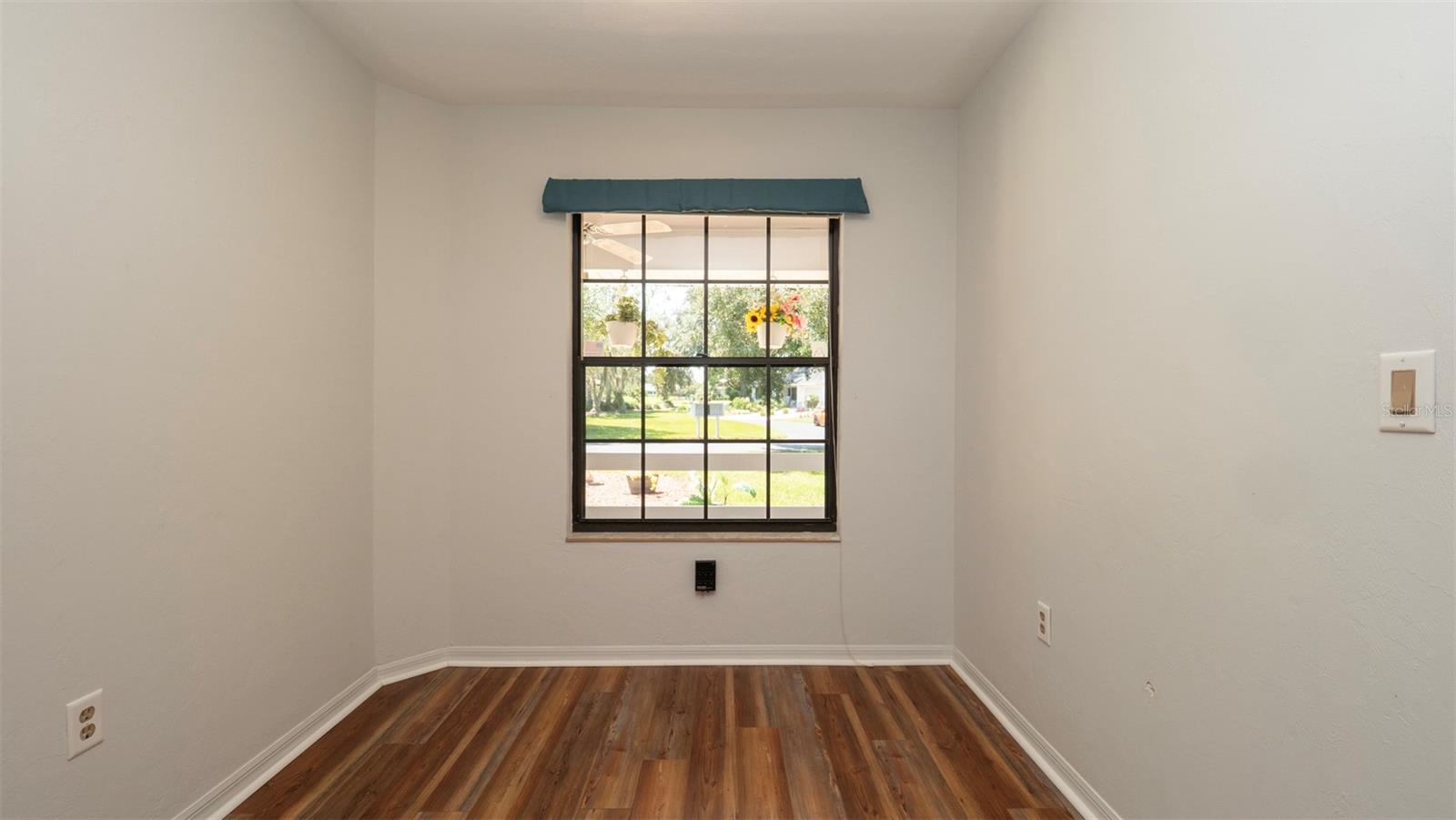 MEADOWVIEW - Residential