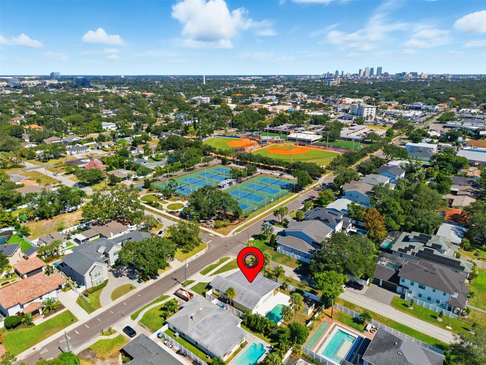 MINNEOLA - Residential