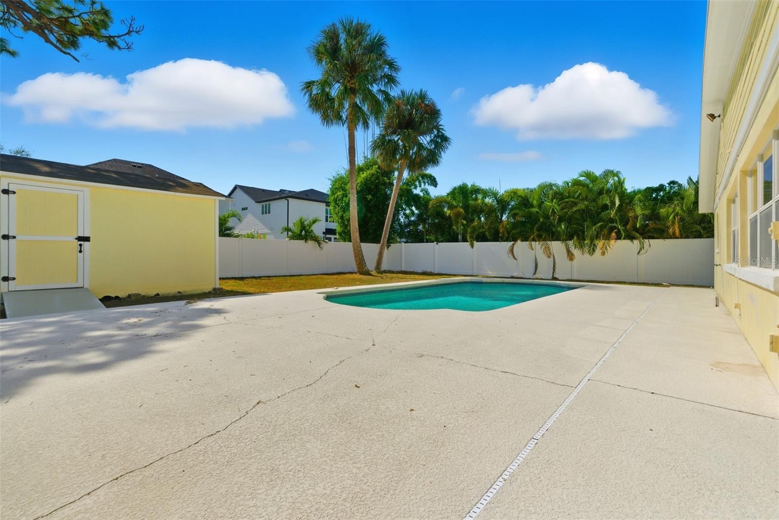 MINNEOLA - Residential