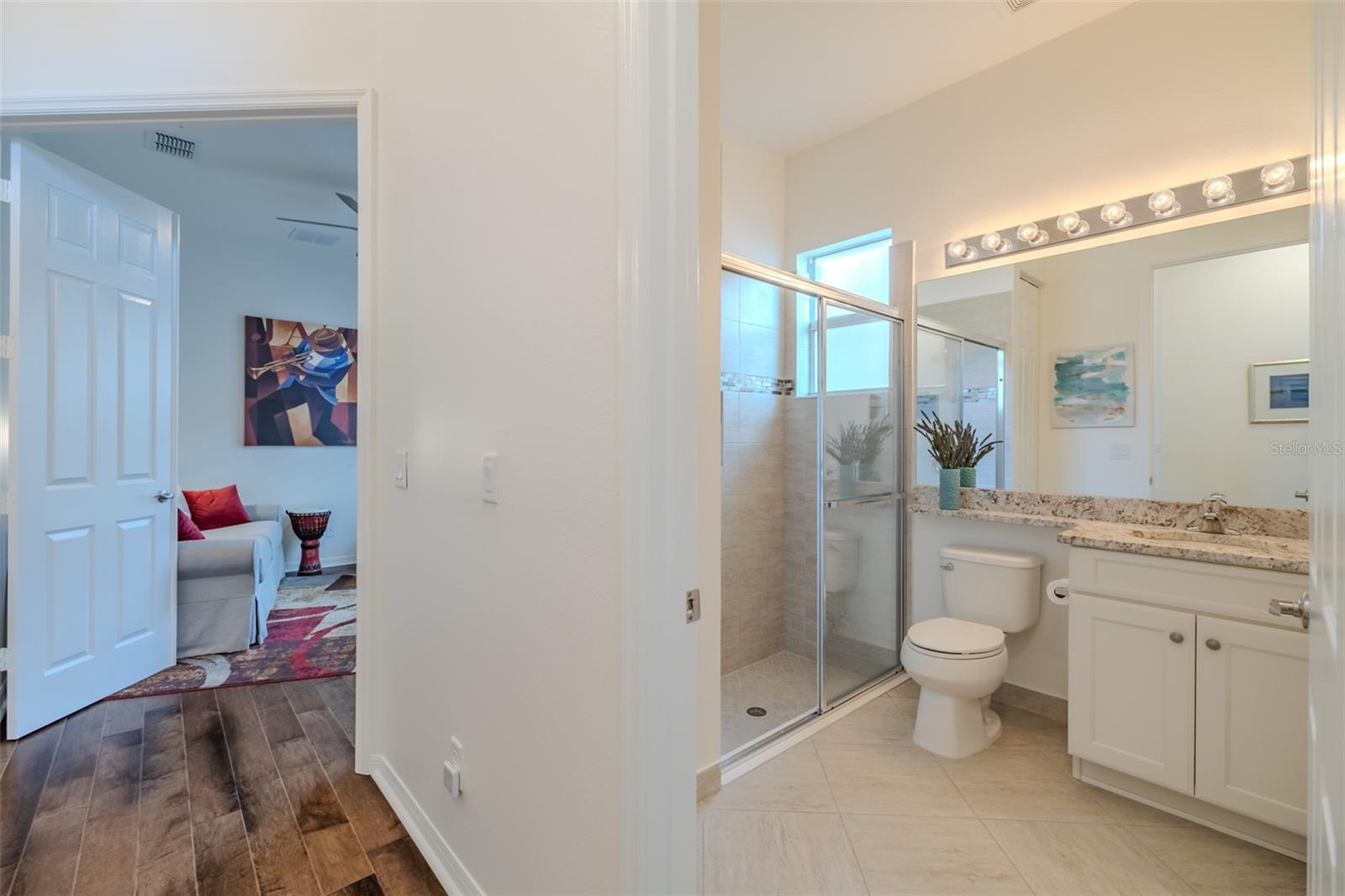 VALENCIA LAKES TR O - Residential Lease